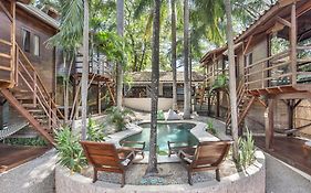 The Beach Bungalows - Yoga And Surf House - Adults Only